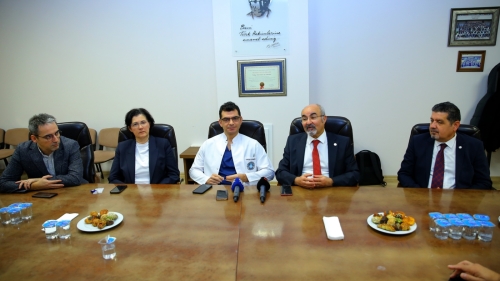 TRAKYA ÜNİVERSİTESİ HASTANESİNDE KALP VE DAMAR HASTALIKLARININ TEŞHİSİNDE ETKİLİ OLACAK YENİ MR CİHAZI TANITILDI